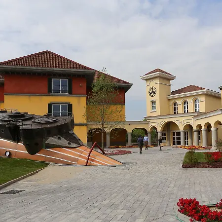 Ξενοδοχείο Gardaland Adventure 4*