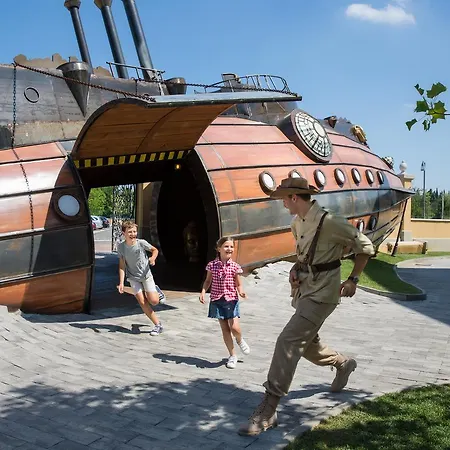 Gardaland Adventure Ξενοδοχείο 4*